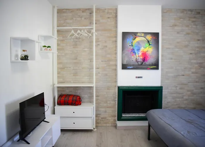 La Casa Dei Laghi 2 - Near Jrc, Leonardo & Maggiore Apartamento